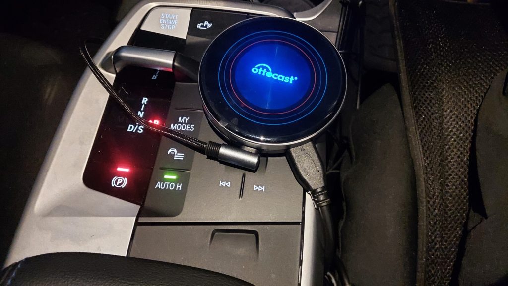 Ottocast BMW専用版AiboxワイヤレスCarPlay対応HDMI付きリアエンタ対応